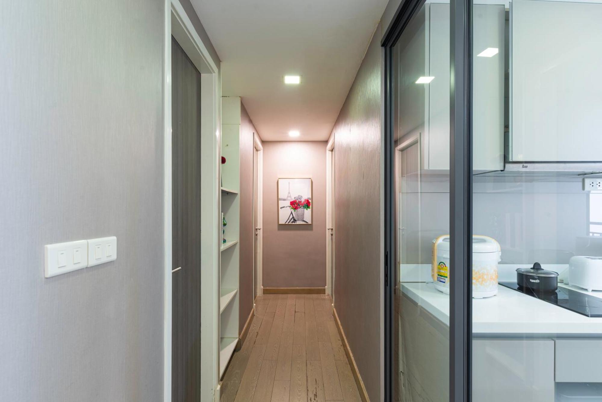 Dazzle Sukhumvit 7 By Lefoyer Apartment Банкок Екстериор снимка